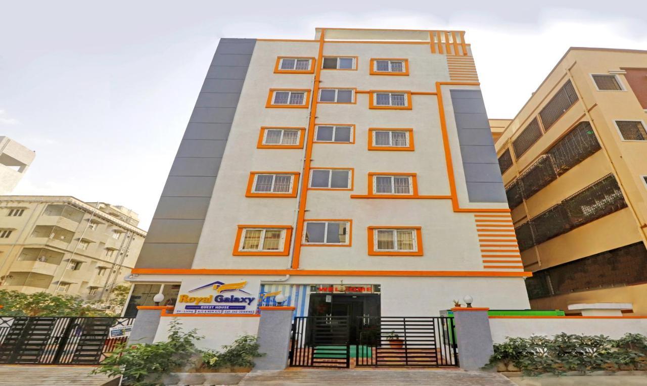 Itsy By Treebo - Royal Galaxy Kukatpally Hyderabad Exterior photo