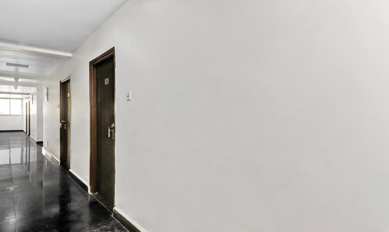 Itsy By Treebo - Royal Galaxy Kukatpally Hyderabad Exterior photo