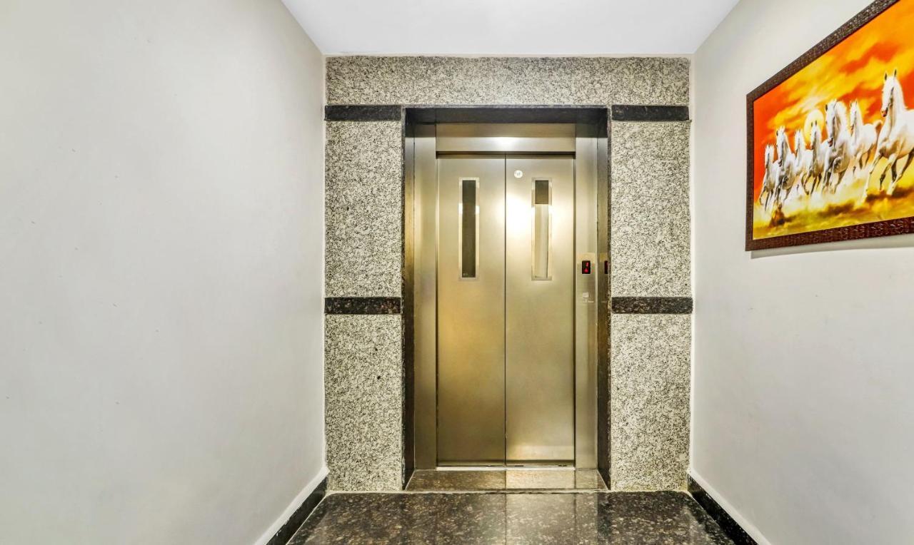 Itsy By Treebo - Royal Galaxy Kukatpally Hyderabad Exterior photo